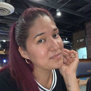 Meet your Posher, Edelia